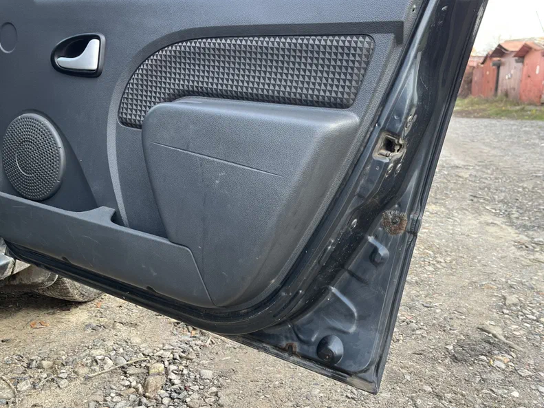 Dacia Logan 2007 - 20