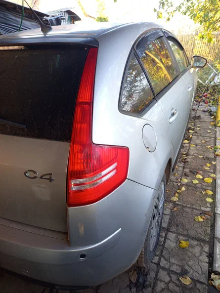 Citroen C4 2010 - 14