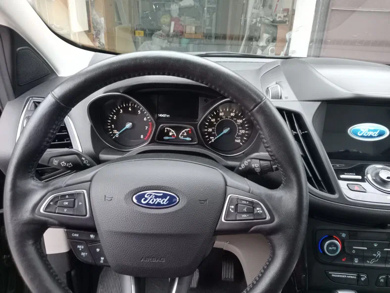 Ford Escape 2019 - 10