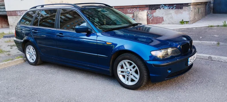 BMW 3 серии 2004
