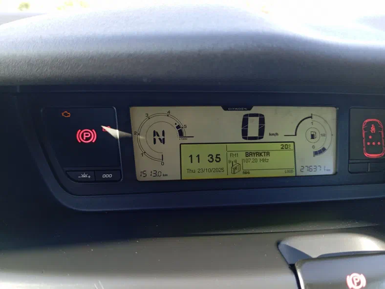 Citroen C4 Picasso 2011 - 14