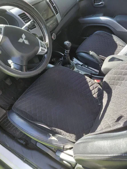 Mitsubishi Outlander 2011 - 8