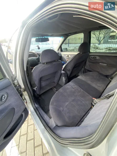 Ford Mondeo 1997 - 7