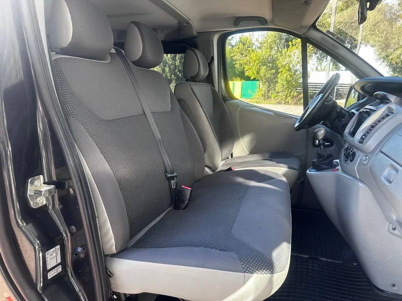 Opel Vivaro 2008 - 21