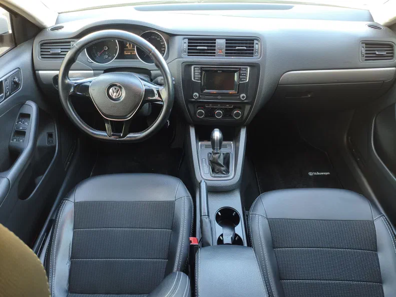 Volkswagen Jetta 2016 - 11