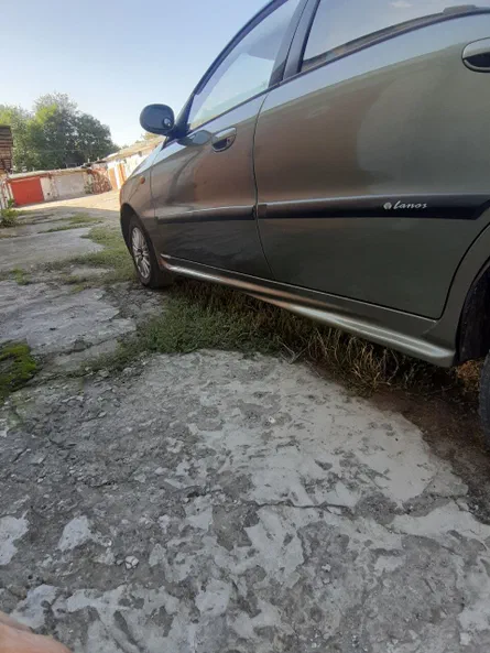 Daewoo Lanos 2004 - 10