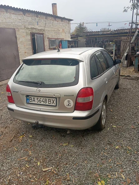 Mazda 323 1999 - 6