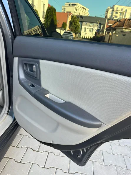 Kia Cerato 2005 - 14