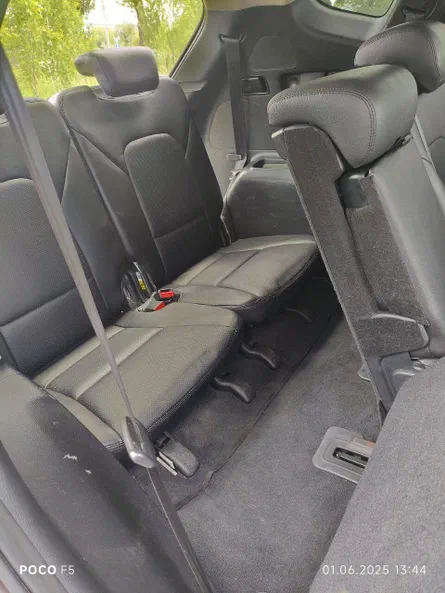 Hyundai Santa Fe 2013 - 10