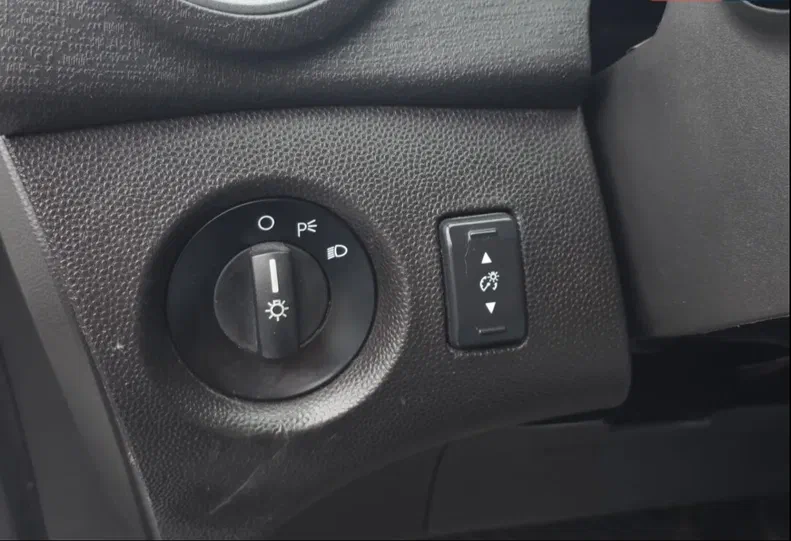 Ford Fiesta 2016 - 8