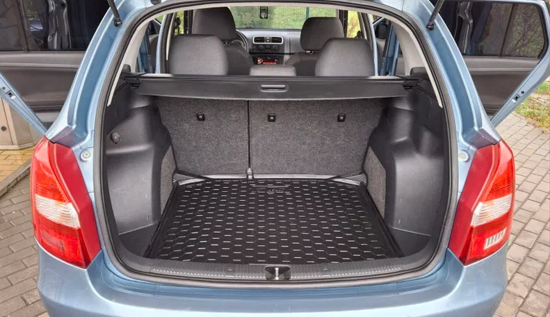 Skoda Fabia 2009 - 16