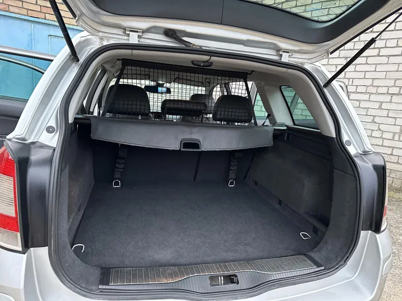 Opel Astra 2009 - 27