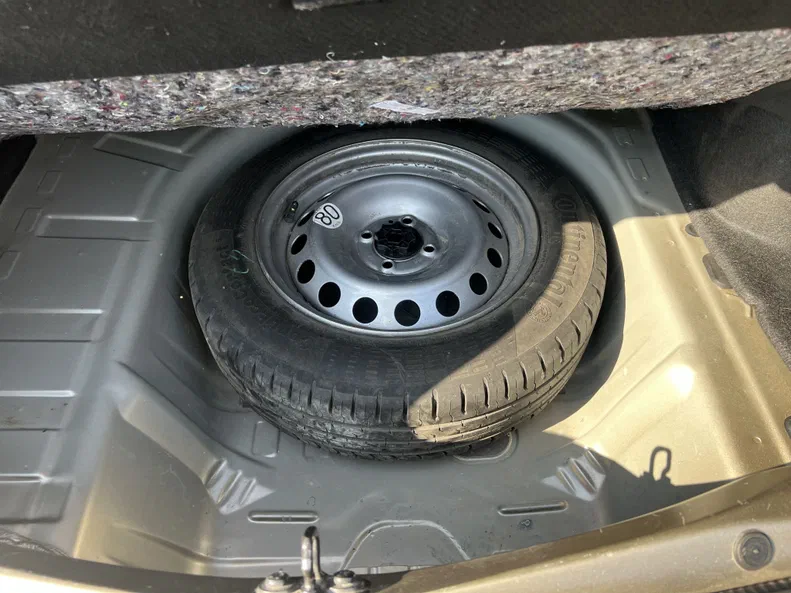 Renault Logan 2019 - 24