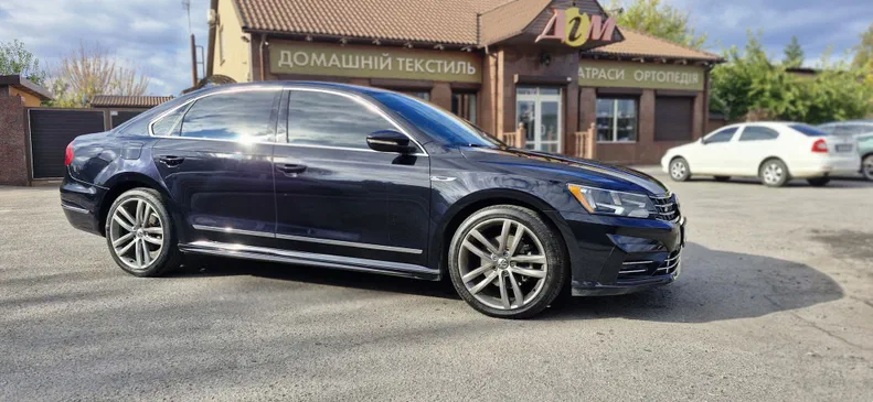 Volkswagen Passat (North America and China) 2016 - 12