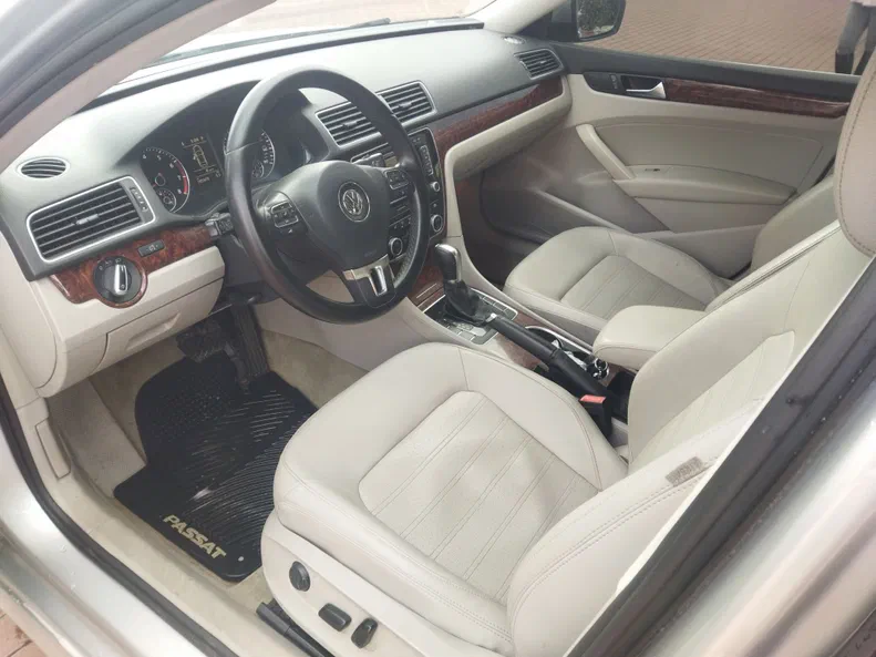 Volkswagen Passat 2013 - 7