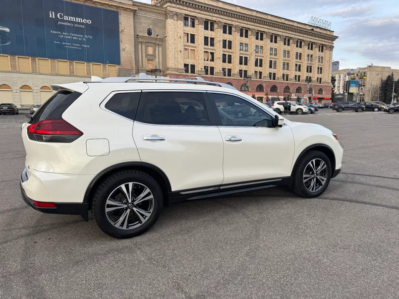 Nissan Rogue 2018 - 9