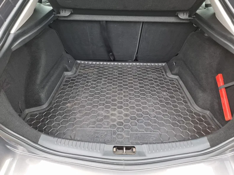 Ford Mondeo 2013 - 8