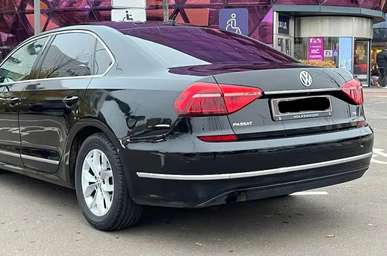 Volkswagen Passat 2016 - 5