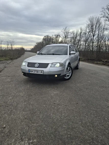 Volkswagen Passat 2003