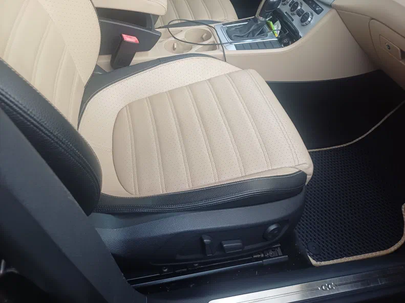 Volkswagen Passat CC 2012