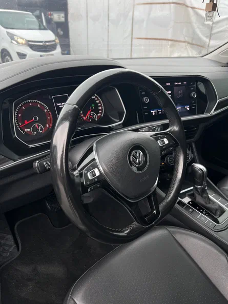 Volkswagen Jetta 2018 - 11