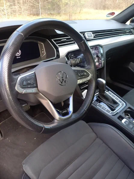 Volkswagen Passat 2021 - 5