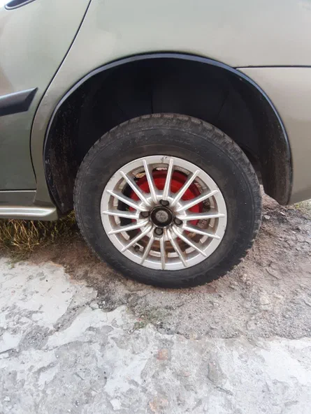 Daewoo Lanos 2004 - 12