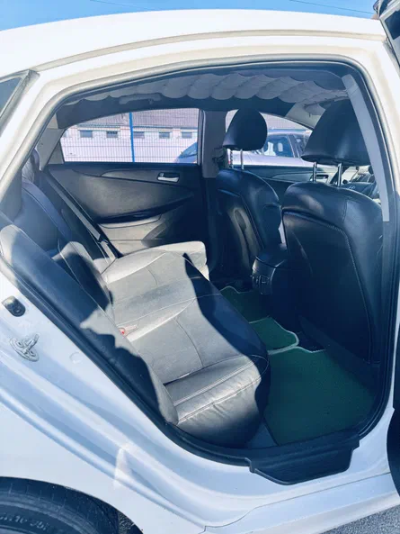 Hyundai Sonata 2012 - 6