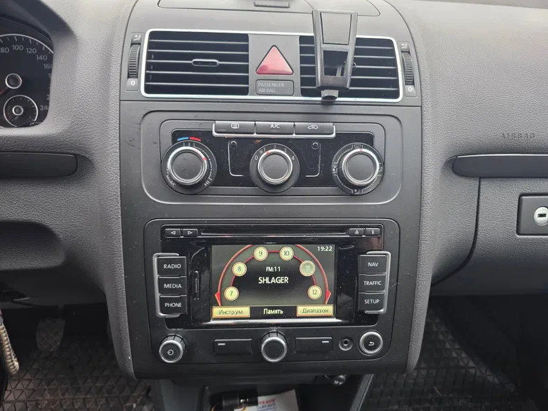 Volkswagen Touran 2012