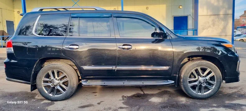 Lexus LX 2014
