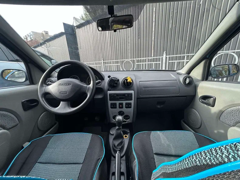 Dacia Logan 2005 - 7