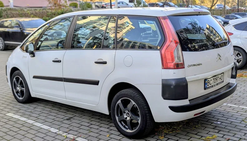 Citroen C4 Picasso 2009 - 6