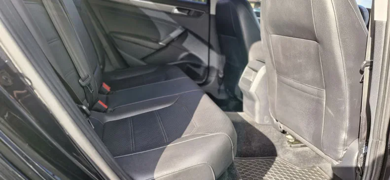 Volkswagen Passat (North America and China) 2016