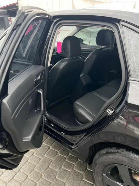 Volkswagen Jetta 2018 - 21