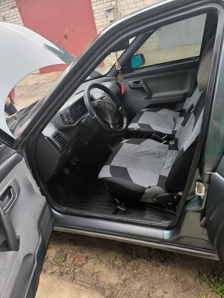 Lada (ВАЗ) 2112 2007 - 7