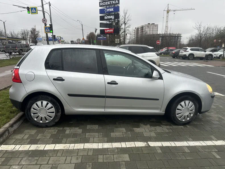 Volkswagen Golf 2004 - 6