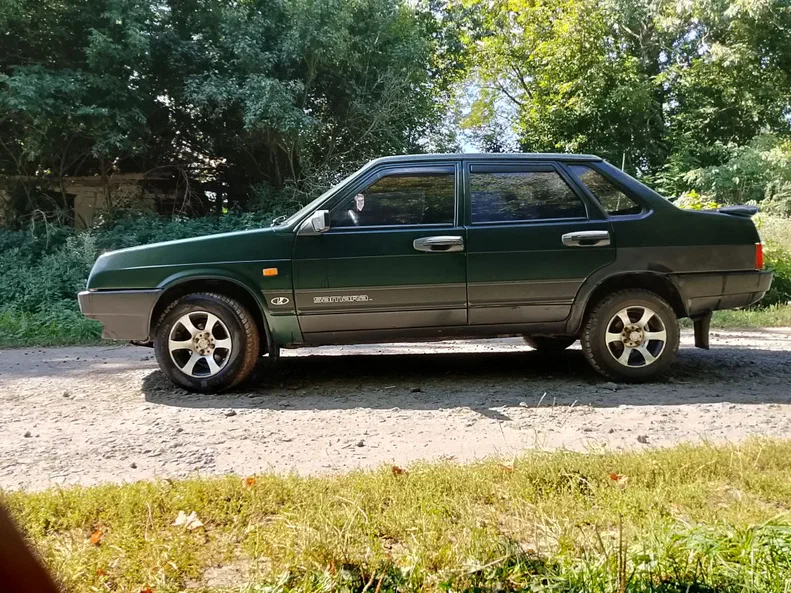 Lada (ВАЗ) 21099 2001