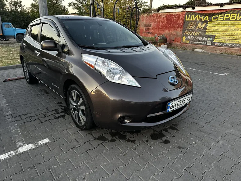 Nissan Leaf 2016
