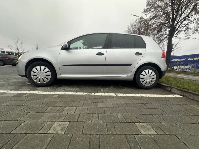 Volkswagen Golf 2004 - 14