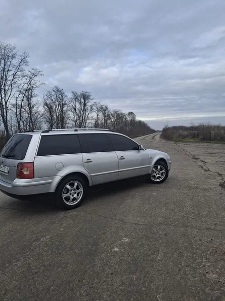 Volkswagen Passat 2003 - 6