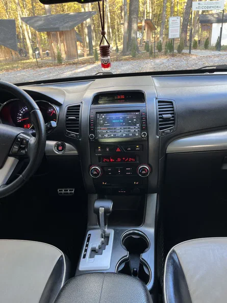 Kia Sorento 2011 - 15