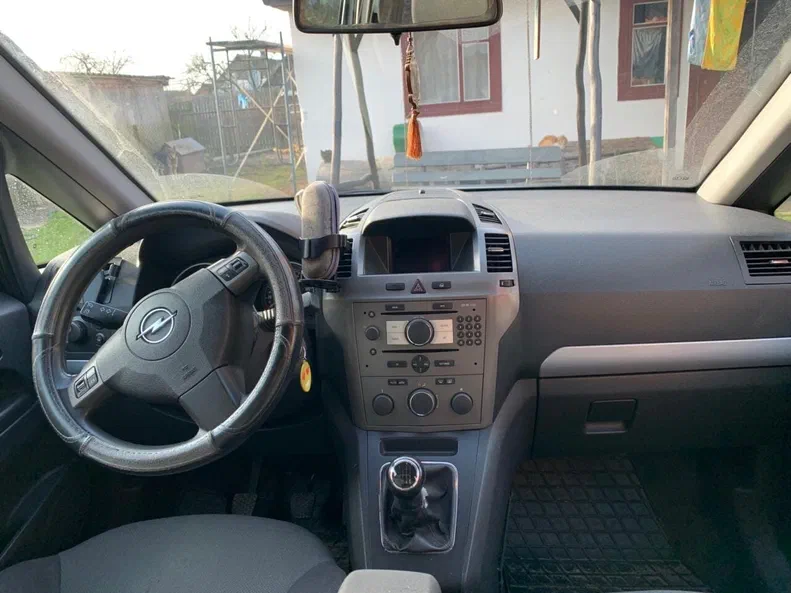 Opel Zafira 2007 - 5