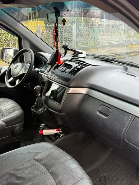 Mercedes-Benz Vito 2012 - 17