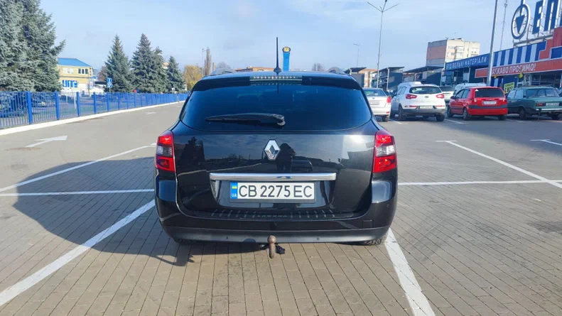 Renault Laguna 2013 - 18