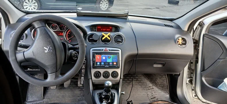 Peugeot 308 2010 - 7