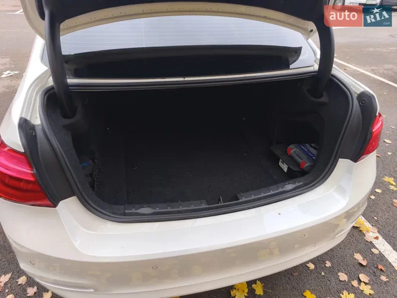 BMW 3 серии 2016