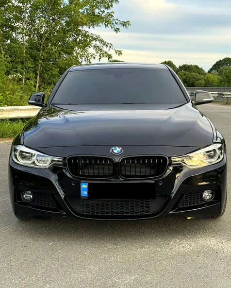 BMW 3 серии 2017