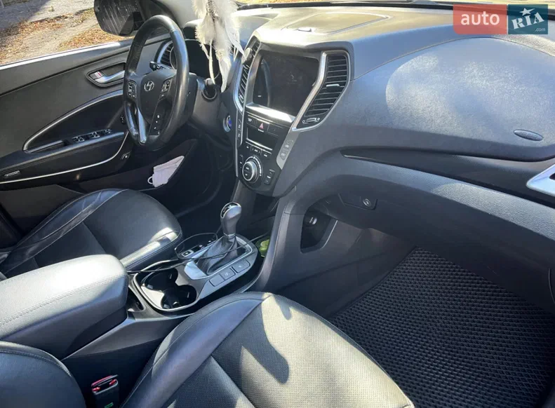 Hyundai Santa Fe 2016