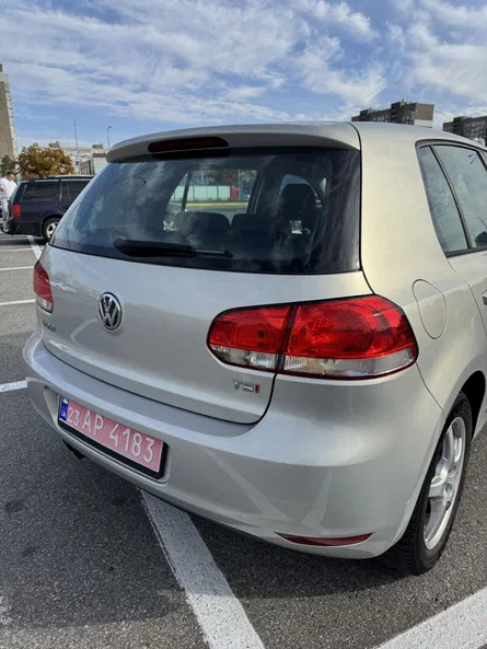 Volkswagen Golf 2011 - 11