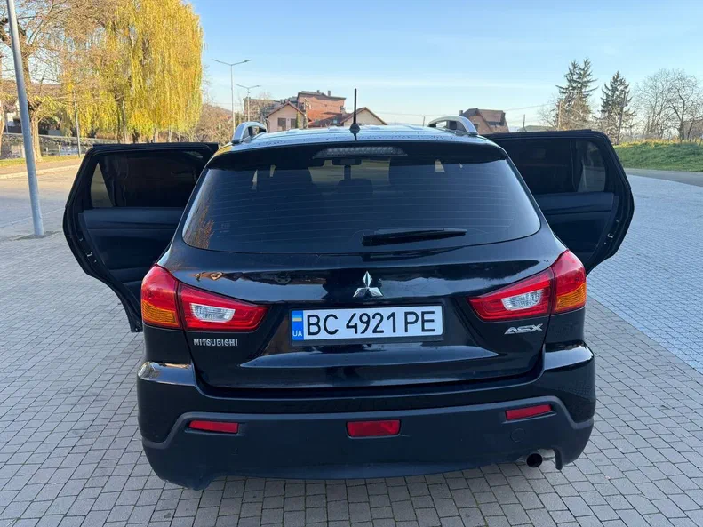Mitsubishi ASX 2012 - 7